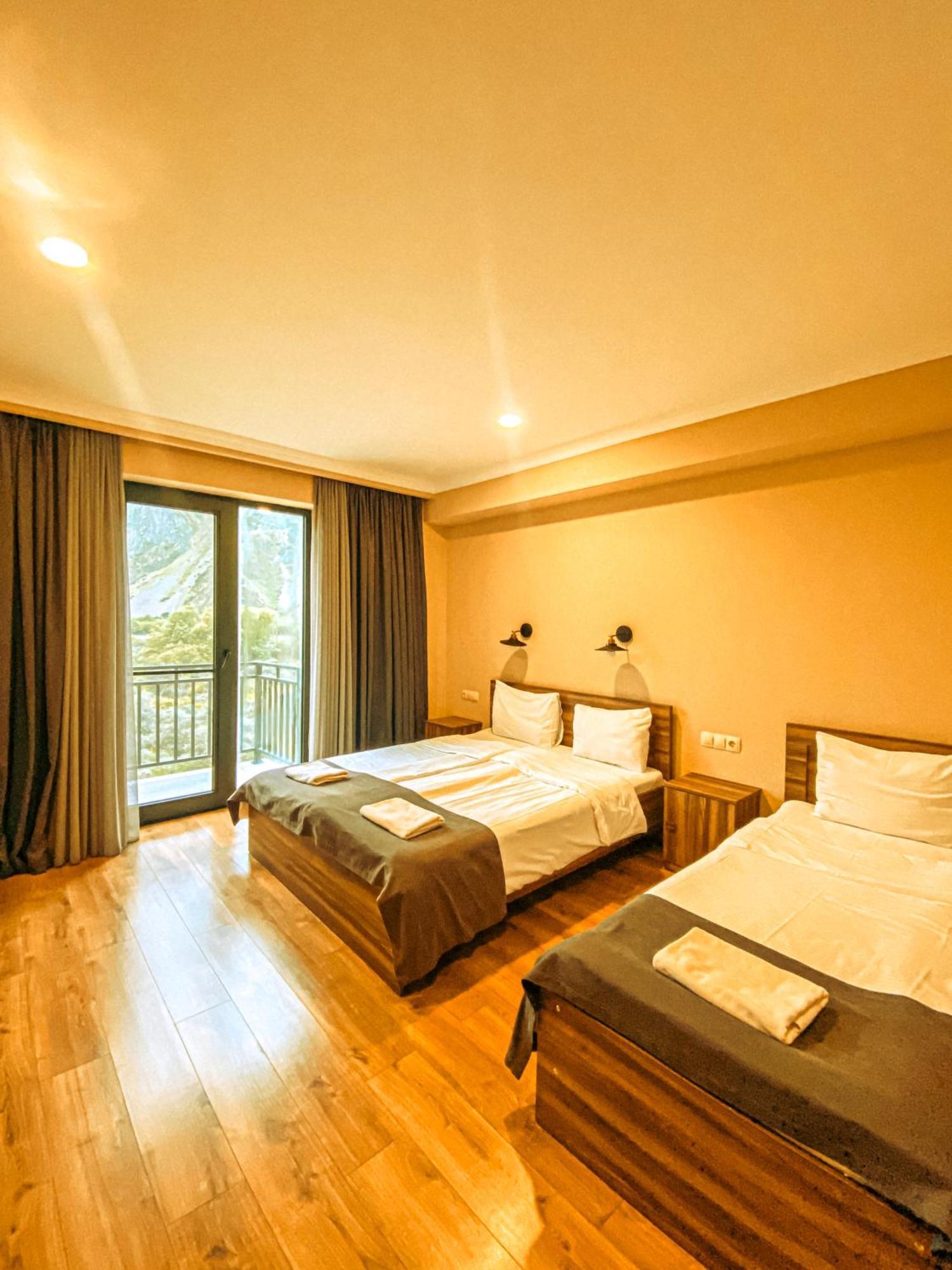 Hotel Gold Kazbegi Eksteriør billede