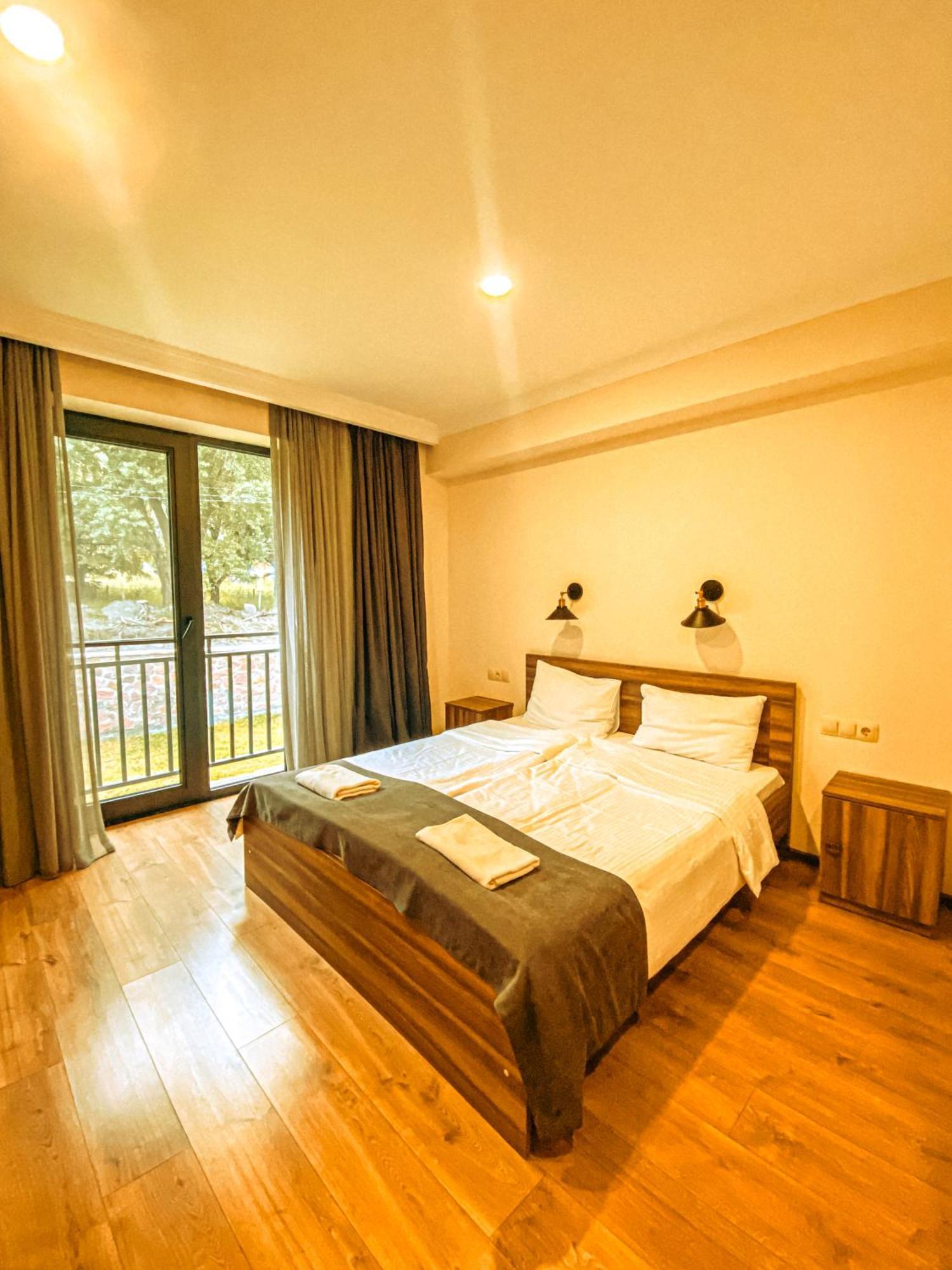 Hotel Gold Kazbegi Eksteriør billede